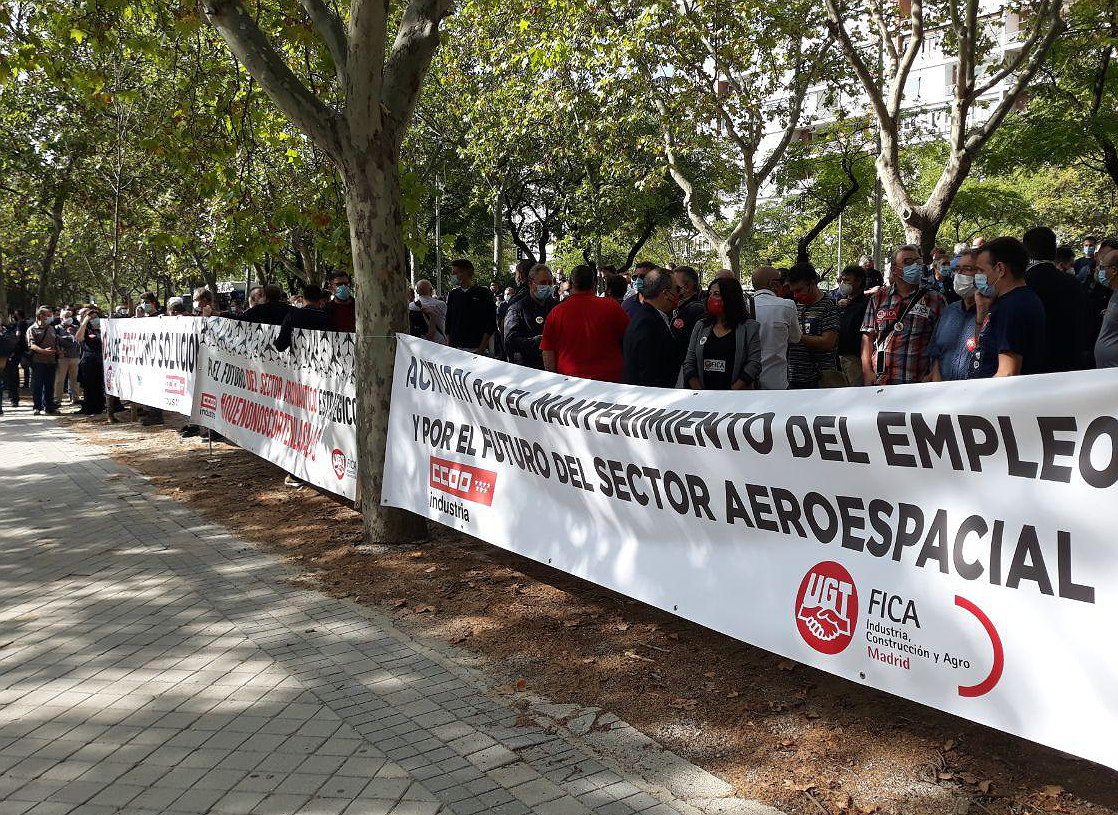 Llamamos al Gobierno a intervenir en el sector aeroespacial: frenar los EREs y elaborar un plan estratégico