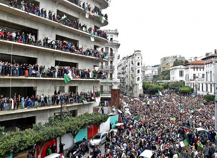 Apoyamos las movilizaciones del pueblo argelino contra la corrupción y el neoliberalismo y por la democracia