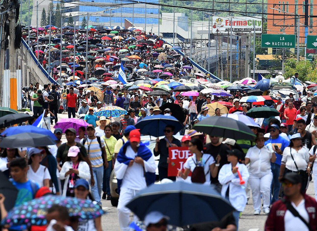 El pueblo de Honduras en lucha contra la privatización de la salud y la educación: stop represión