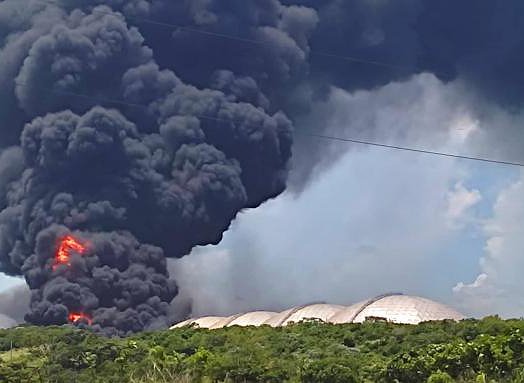 Solidaridad con Cuba ante el incendio de Matanzas